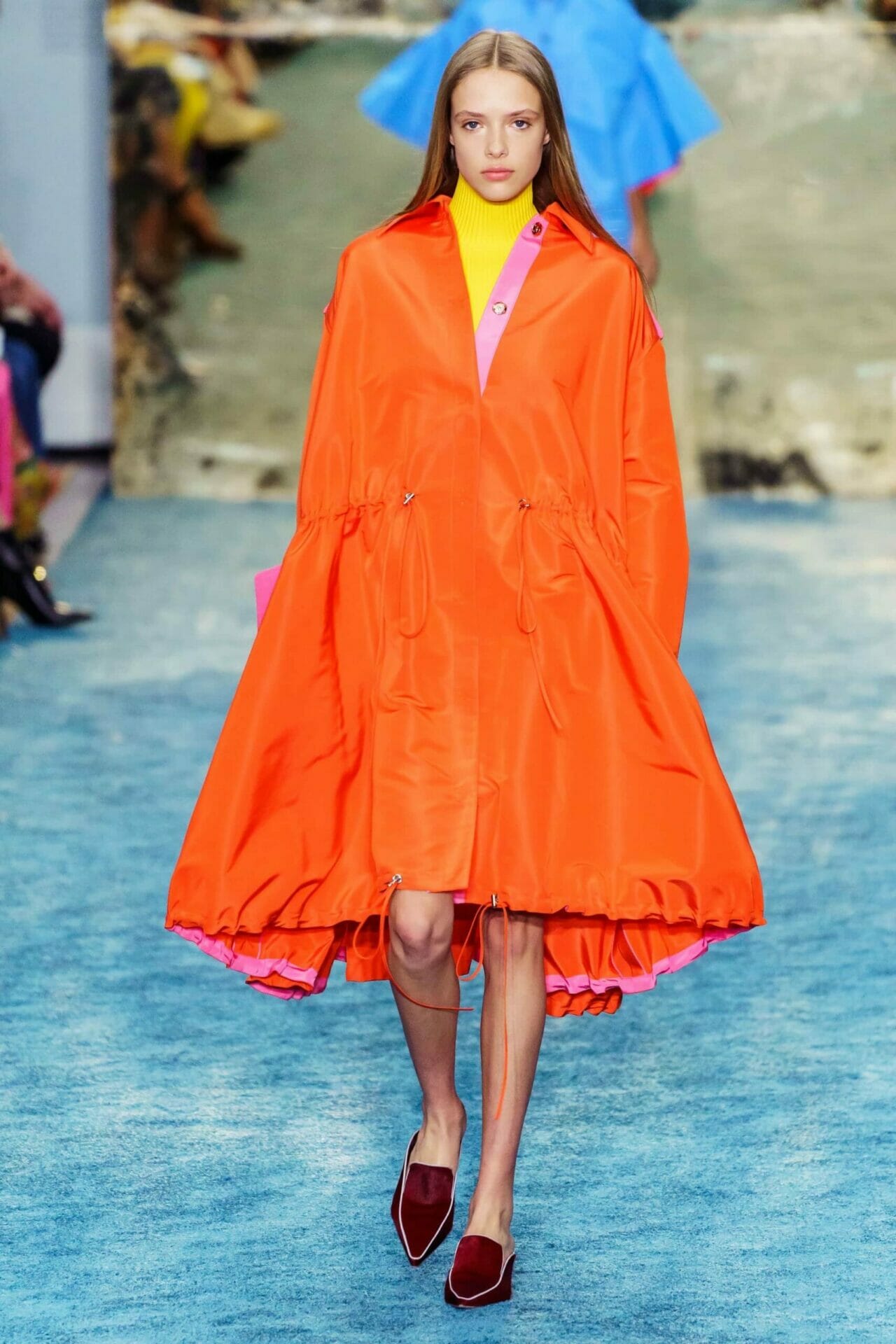 Carolina Herrera Ready-to-Wear Fall-Winter 2019-2020. RUNWAY MAGAZINE ® Collections. RUNWAY NOW / RUNWAY NEW