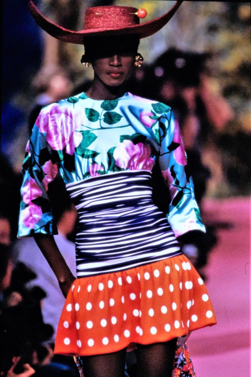 Christian Lacroix Haute Couture Spring Summer 1988 - RUNWAY MAGAZINE ...