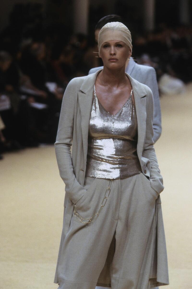 CHANEL HAUTE COUTURE SPRING-SUMMER 1999 - RUNWAY MAGAZINE ® Collections