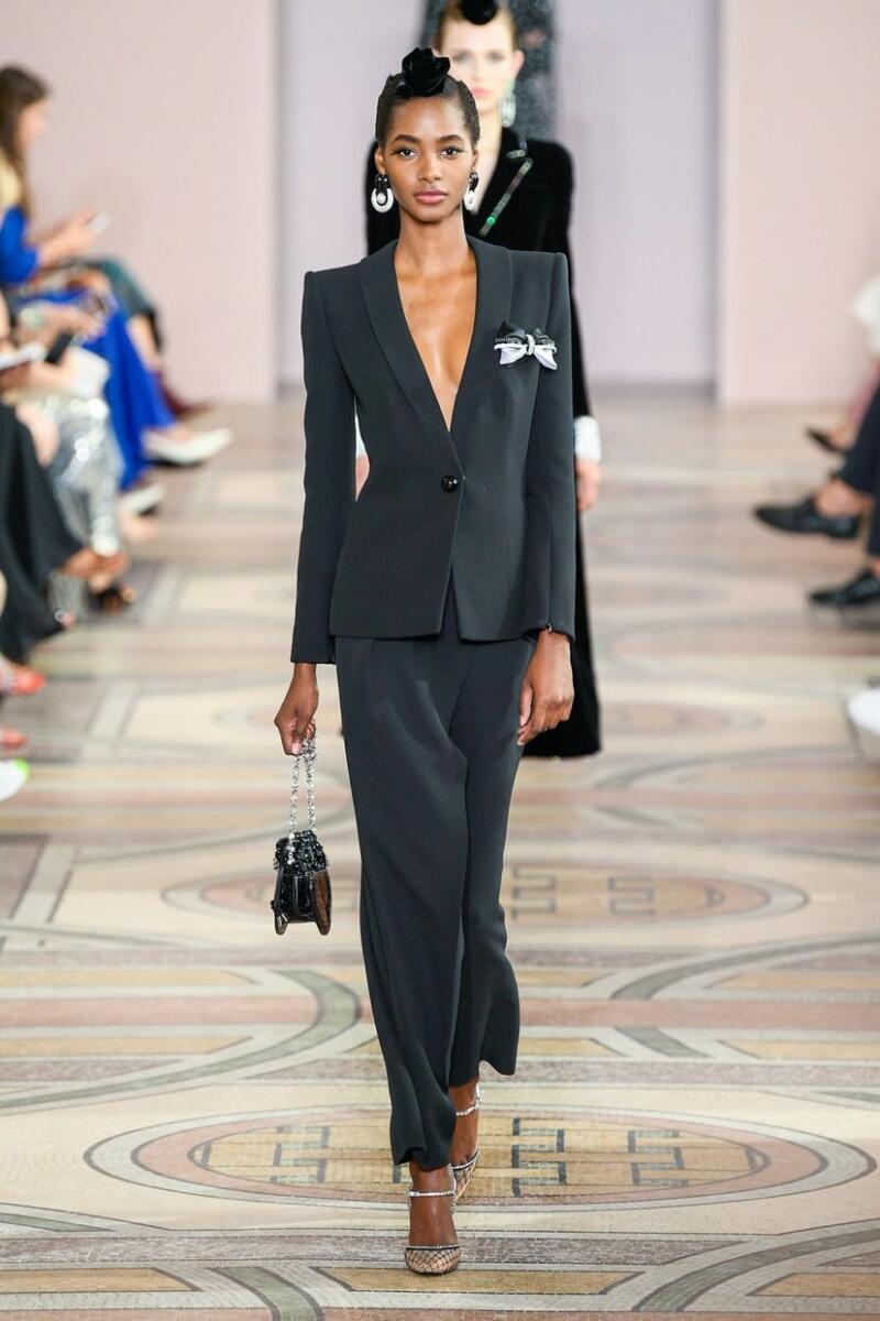 Armani Prive Haute Couture Fall-Winter 2019-2020 - RUNWAY MAGAZINE ...
