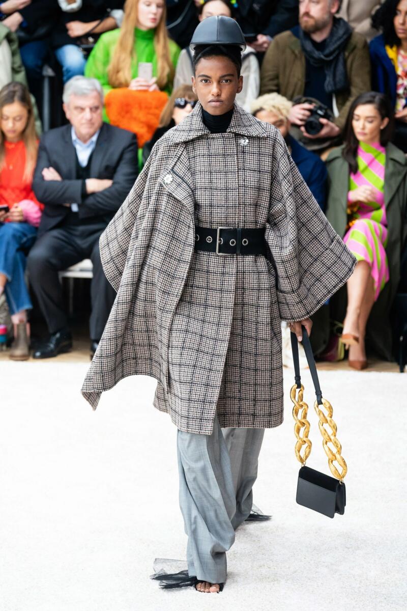 JW Anderson Ready-to-Wear Fall-Winter 2019-2020 - RUNWAY MAGAZINE ...