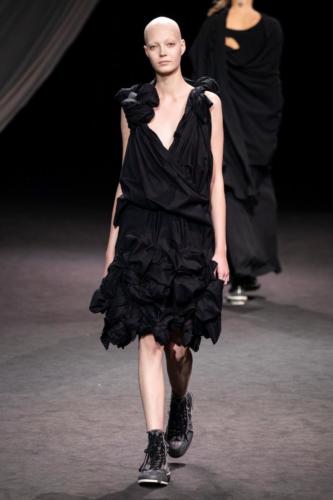 Yohji Yamamoto Spring Summer 2020 Paris - RUNWAY MAGAZINE ® Collections